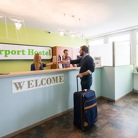 Airport Hostel-3